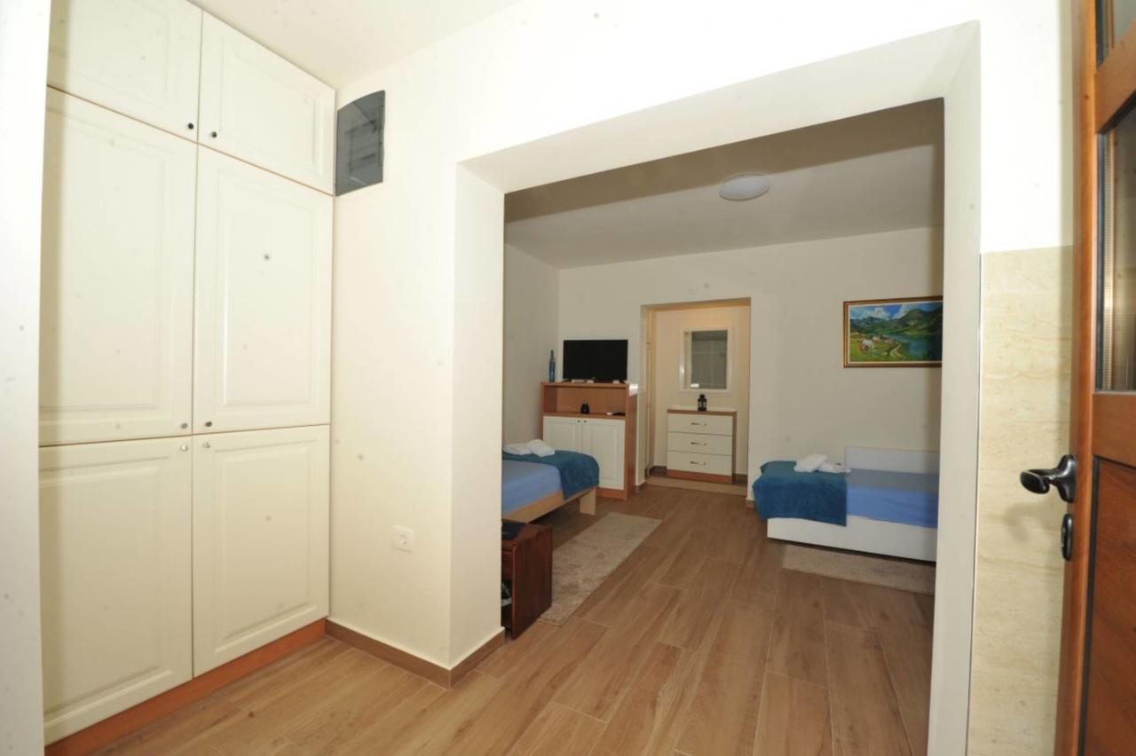 Apartments Olive Kotor Exterior foto